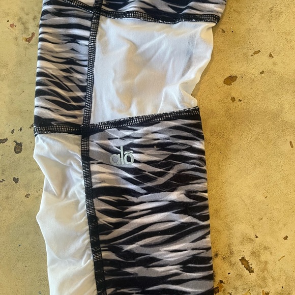 EUC Alo leggings L large - Picture 2 of 2